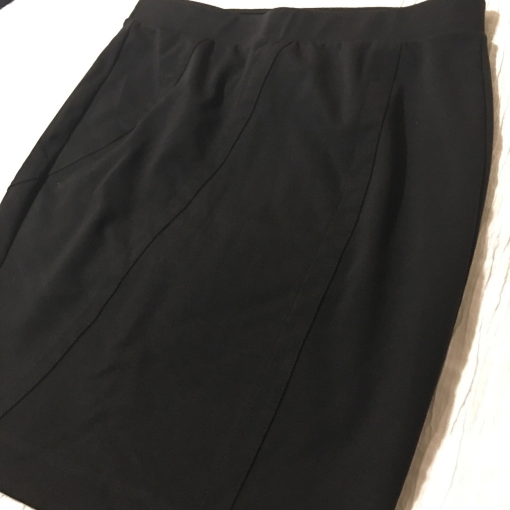 Cute professional black stretchy skirt